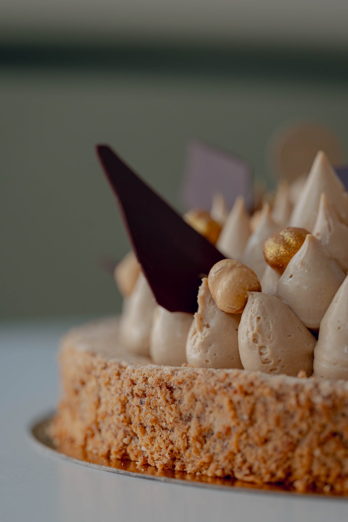 Ganze Torte Haselnuss Dacquoise