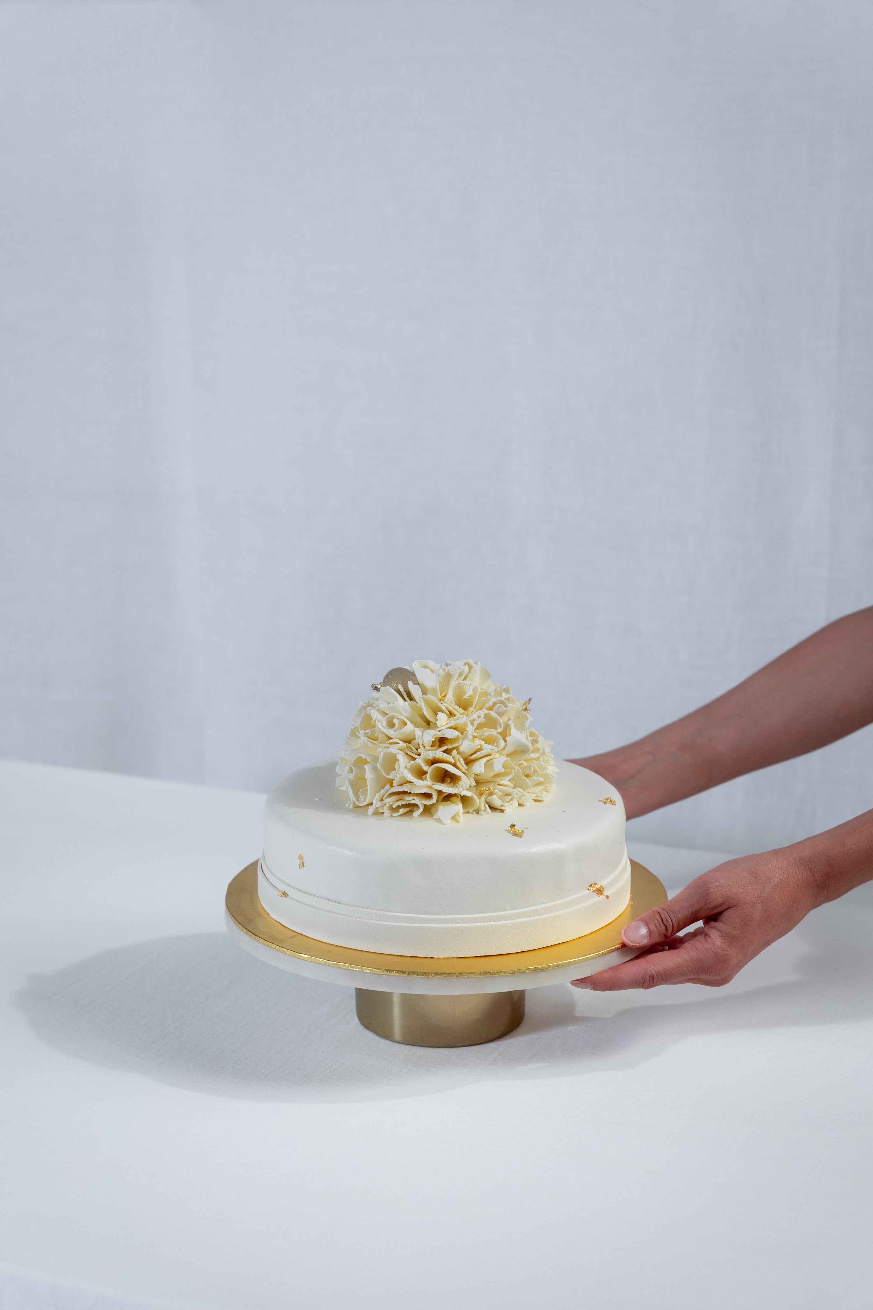 Hochzeitstorte mit Korallendekor