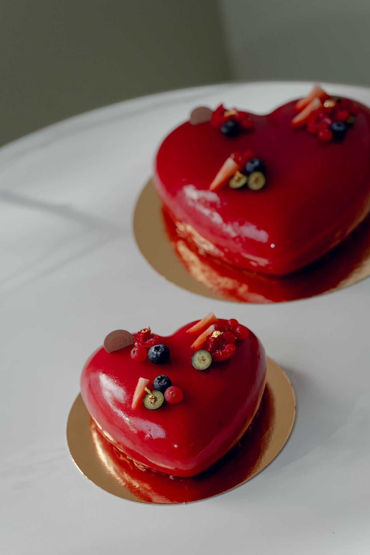 Ganze Torte Erdbeer-Vanille Herz