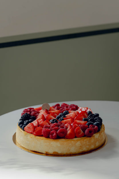 Ganze Torte Gebackene Topfentorte