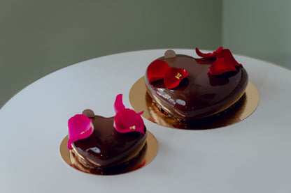 Ganze Torte Mousse au Chocolat Herz