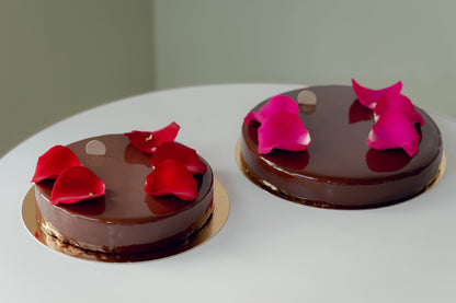Ganze Torte Mousse au Chocolat