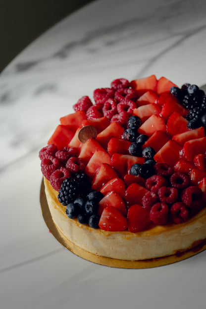 Ganze Torte Gebackene Topfentorte