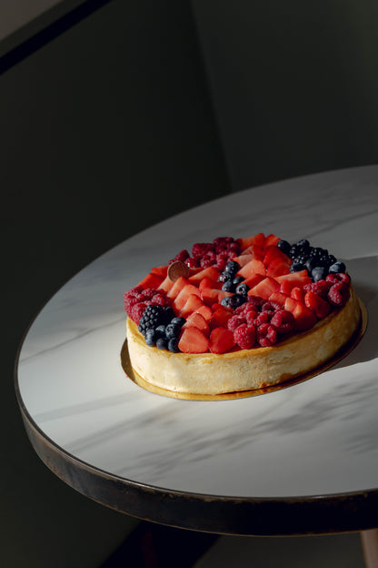 Ganze Torte Gebackene Topfentorte