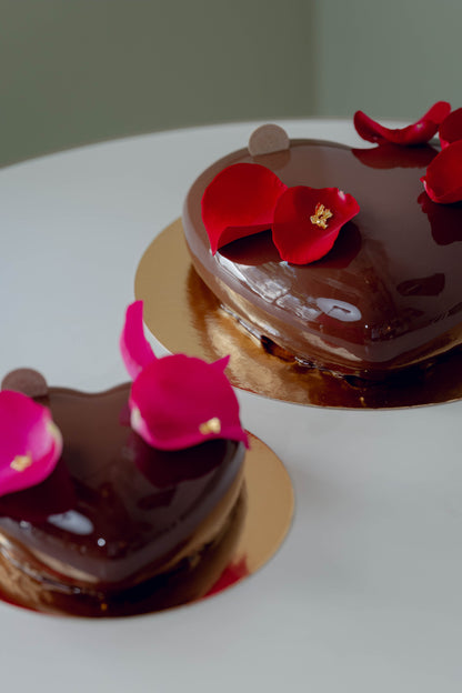 Ganze Torte Mousse au Chocolat Herz