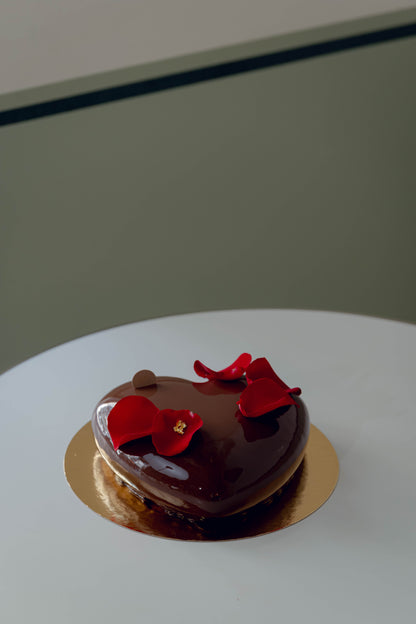 Ganze Torte Mousse au Chocolat Herz