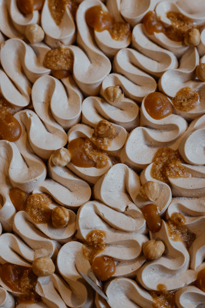 Ganze Torte "Creamy Hazelnut" (Vegan)