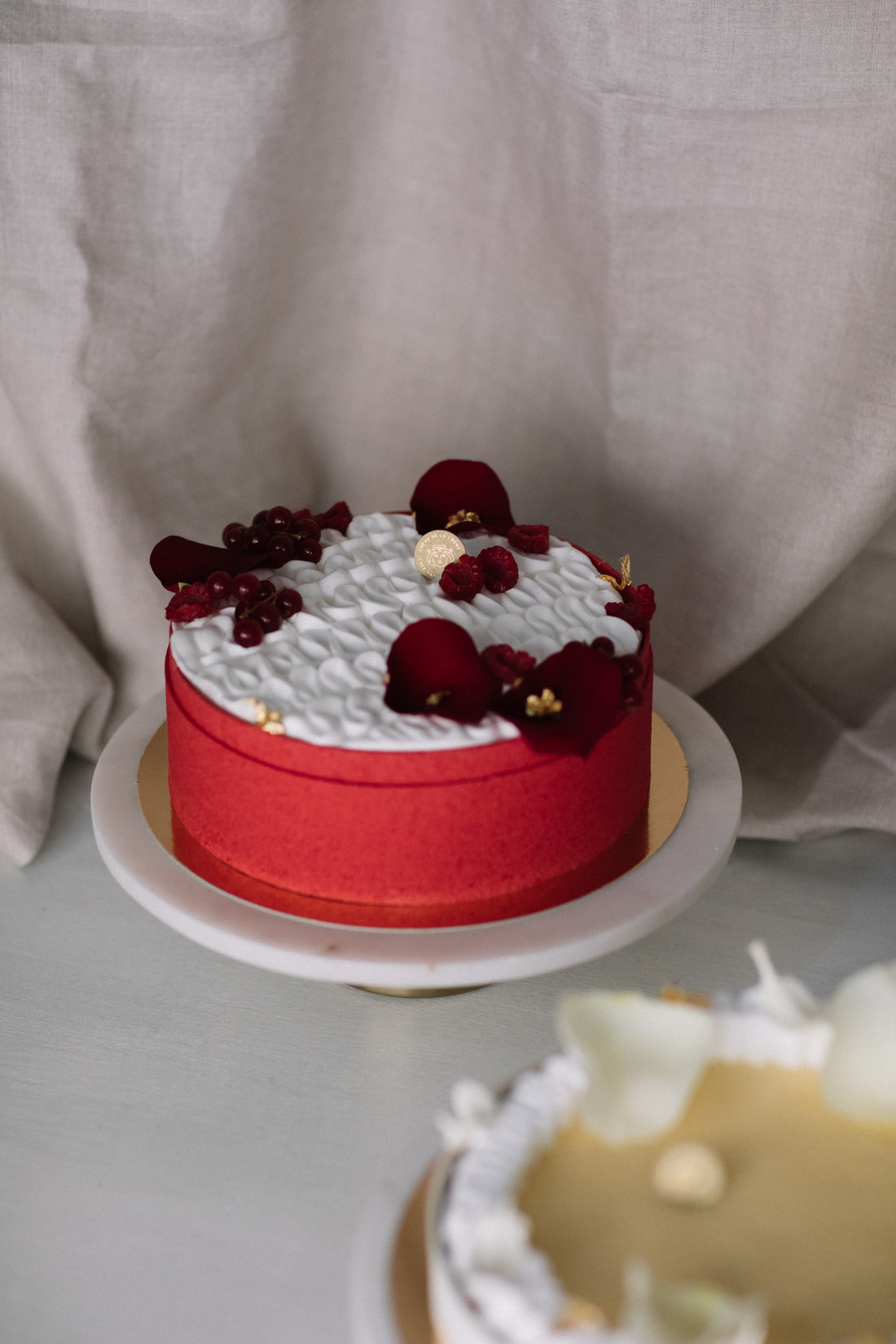 Hochzeitstorte "Ribisel-Himbeer-Schaumtorte"