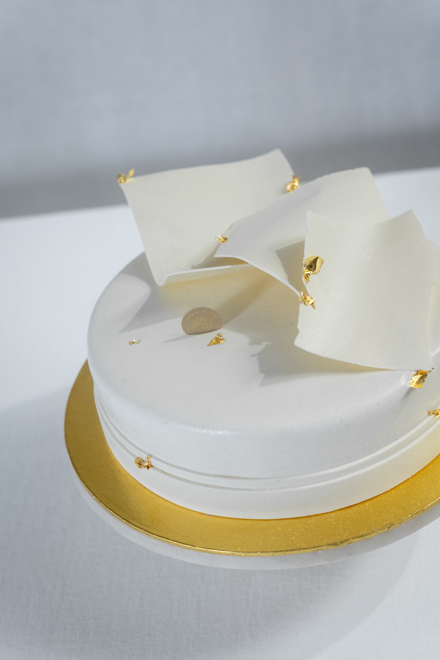 Hochzeitstorte mit zartem Schokolade Dekor