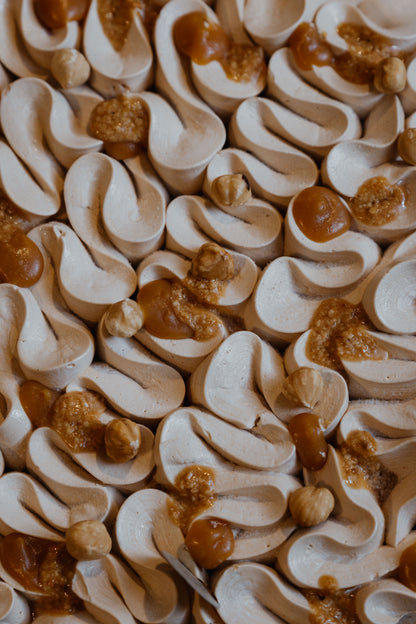 Ganze Torte "Creamy Hazelnut" (Vegan)