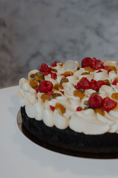 Ganze Torte "Creamy Pistacchio" (Vegan)