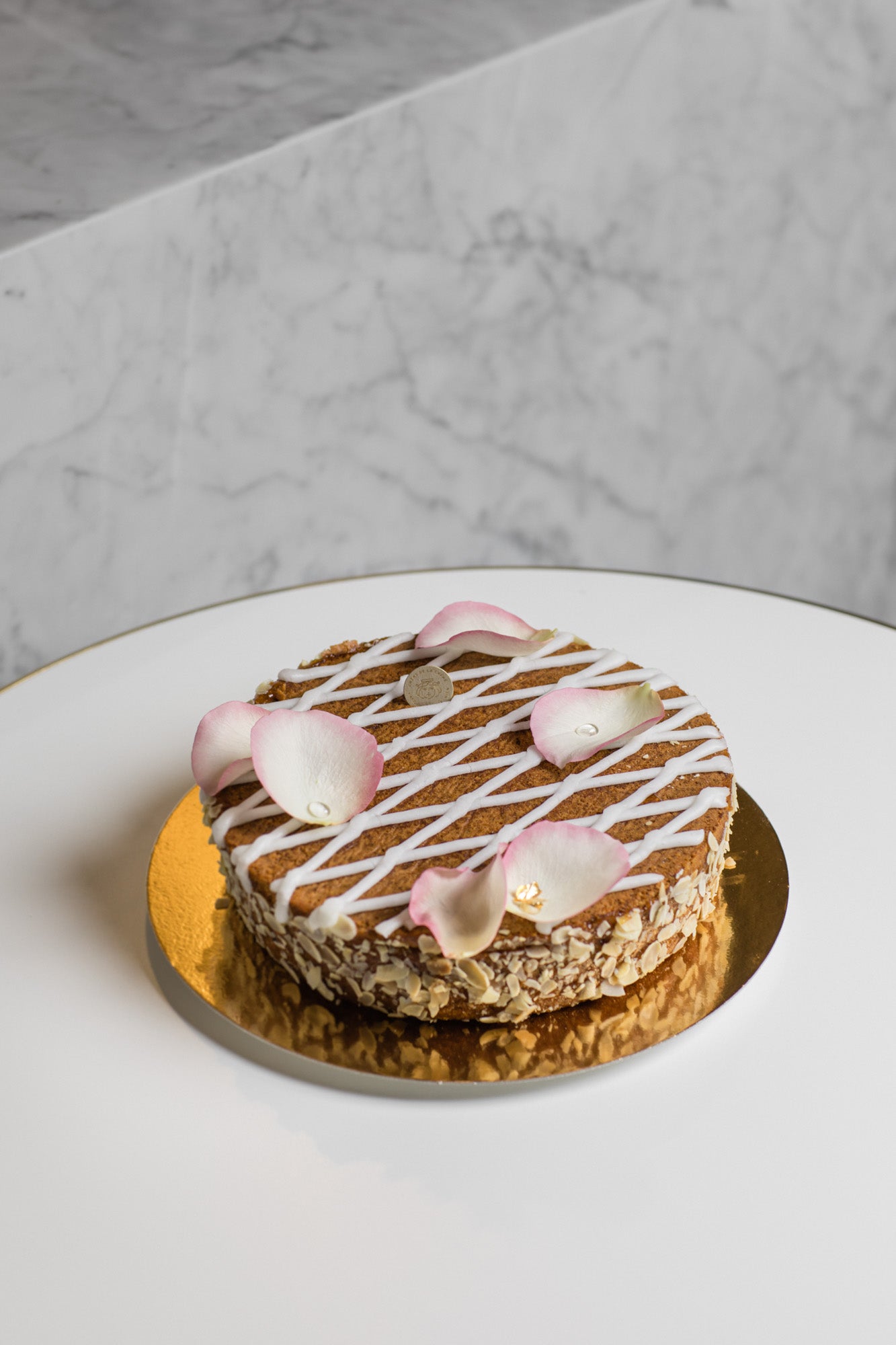 Ganzer Kuchen "Karottentorte"