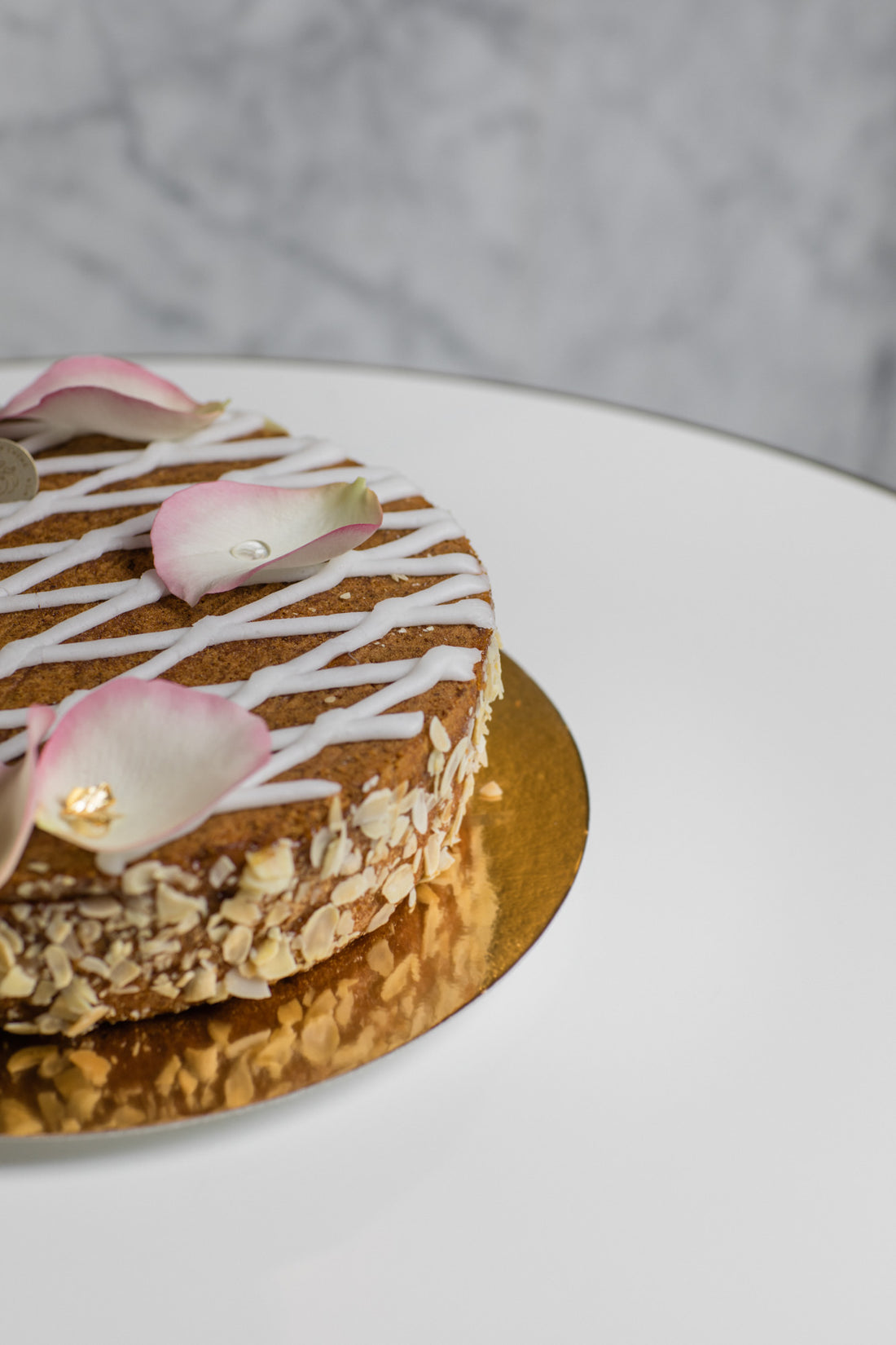 Ganzer Kuchen "Karottentorte"