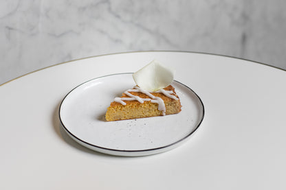 Kuchenstück "Orangen-Mandelkuchen"